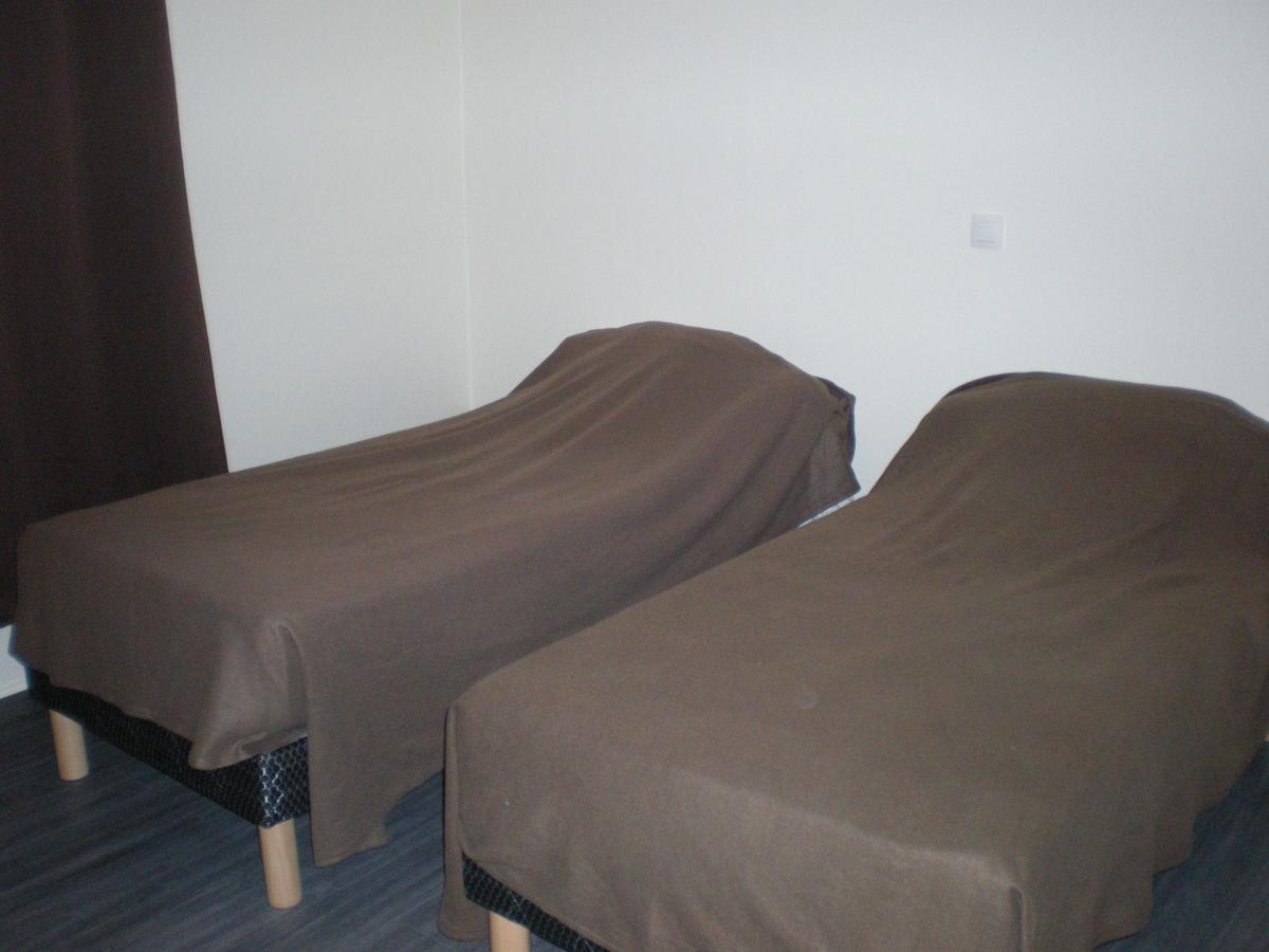 Hotel Dg Méry-sur-Oise Kültér fotó