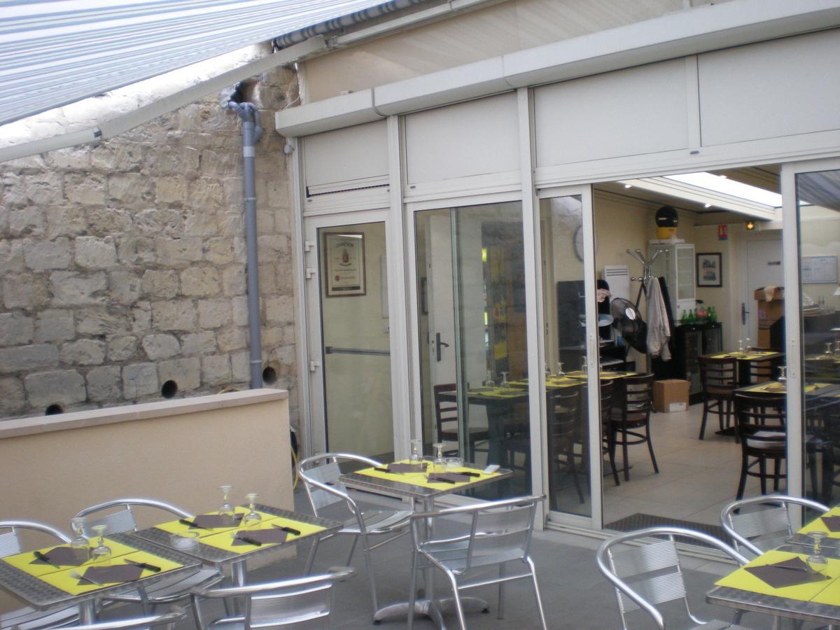 Hotel Dg Méry-sur-Oise Kültér fotó